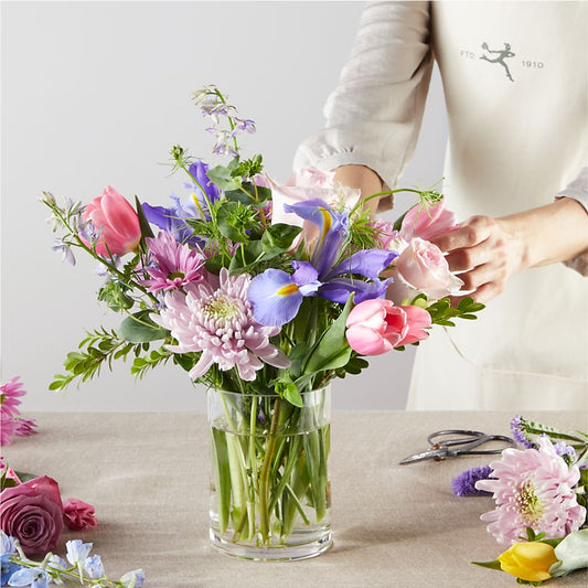Pastel Tradition - A Florist Original – PARKER'S FLORIST, Madison AL