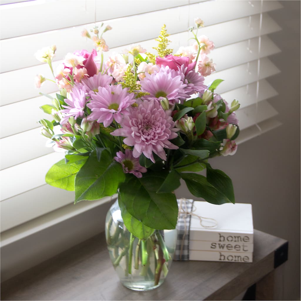 Pastel Tradition - A Florist Original – PARKER'S FLORIST, Madison AL