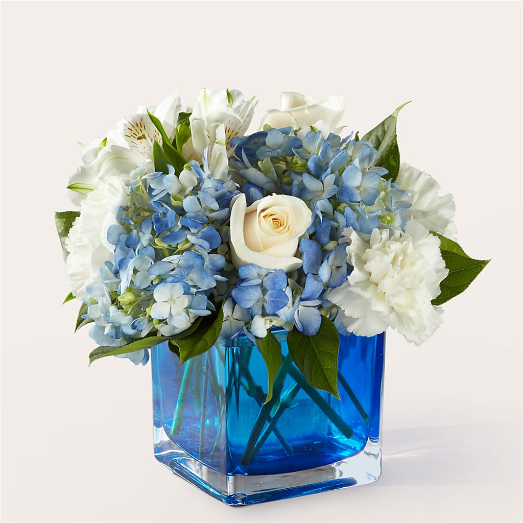 Soothing Waters Bouquet – PARKER'S FLORIST, Madison AL