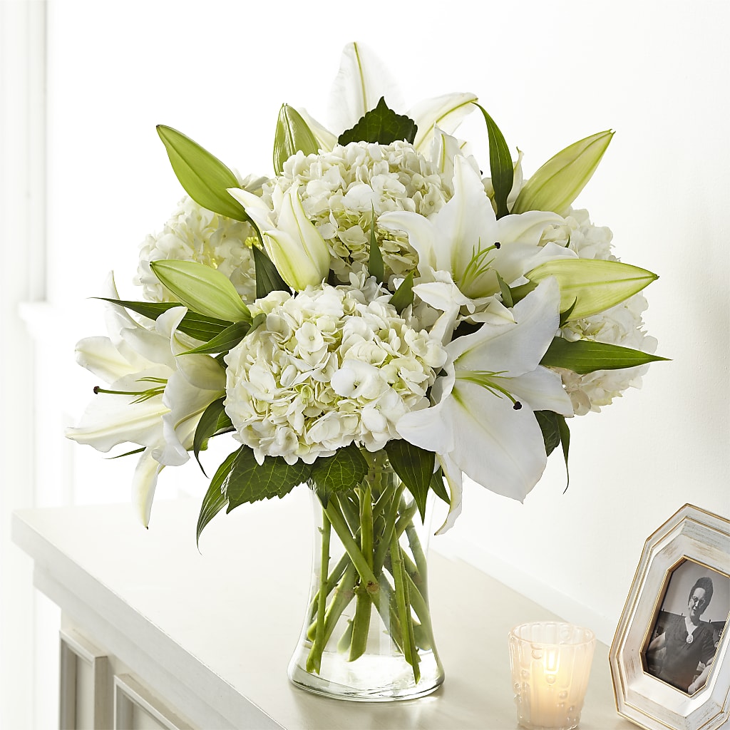 Compassionate Lily Bouquet – PARKER'S FLORIST, Madison AL