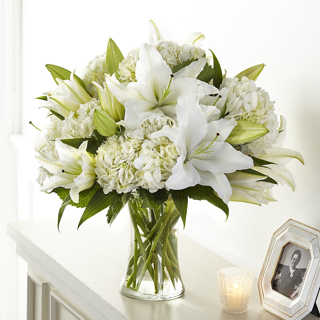Compassionate Lily Bouquet – PARKER'S FLORIST, Madison AL