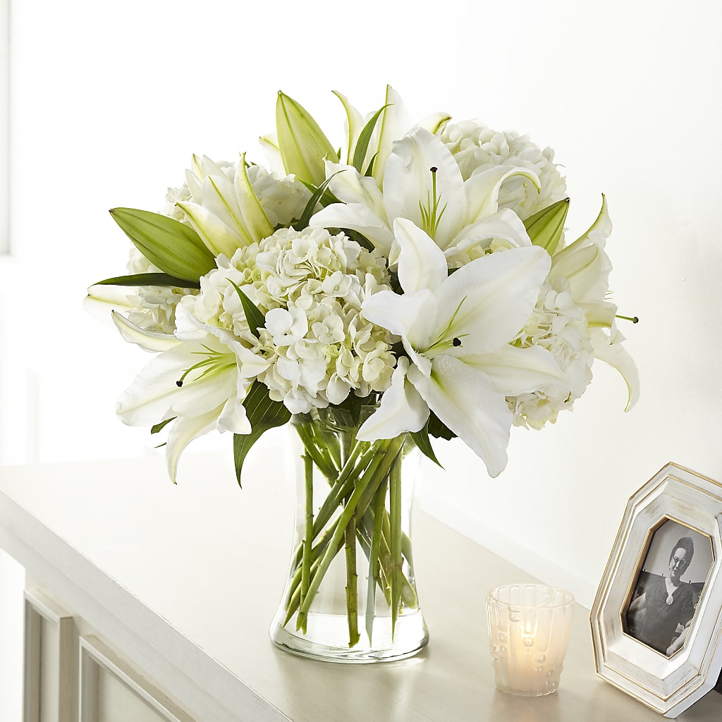 Compassionate Lily Bouquet – PARKER'S FLORIST, Madison AL