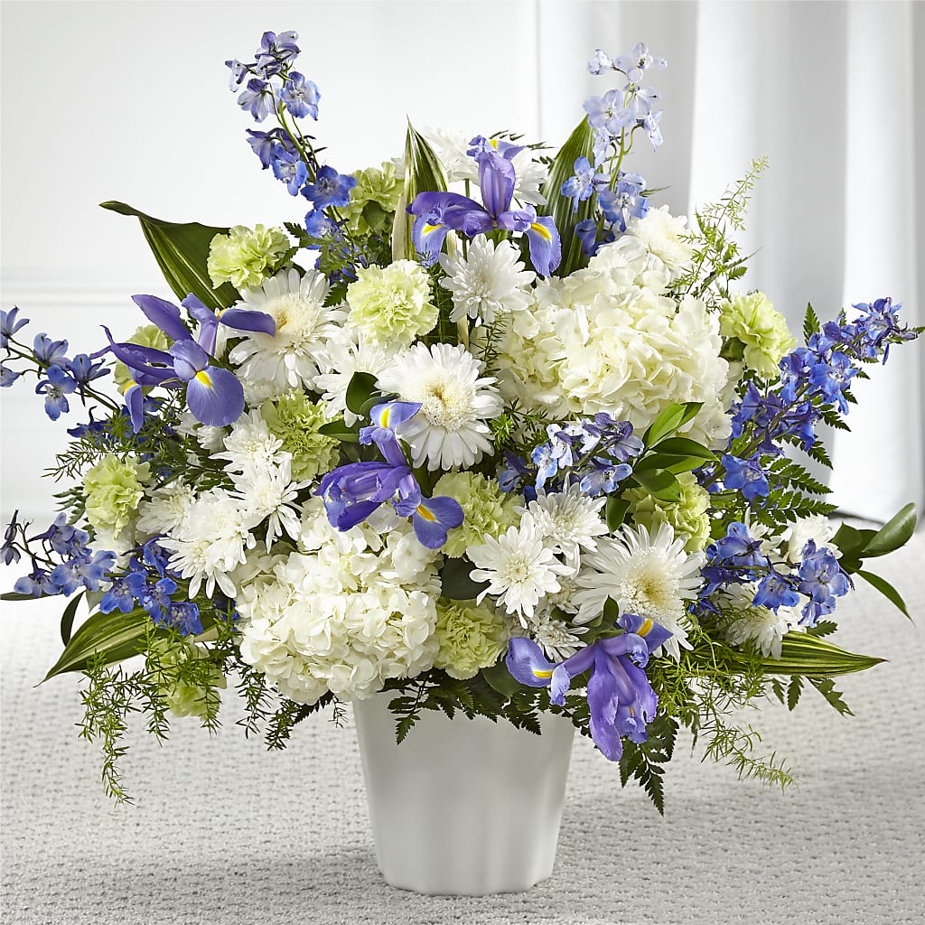 Soft Serenity Floor Basket – PARKER'S FLORIST, Madison AL