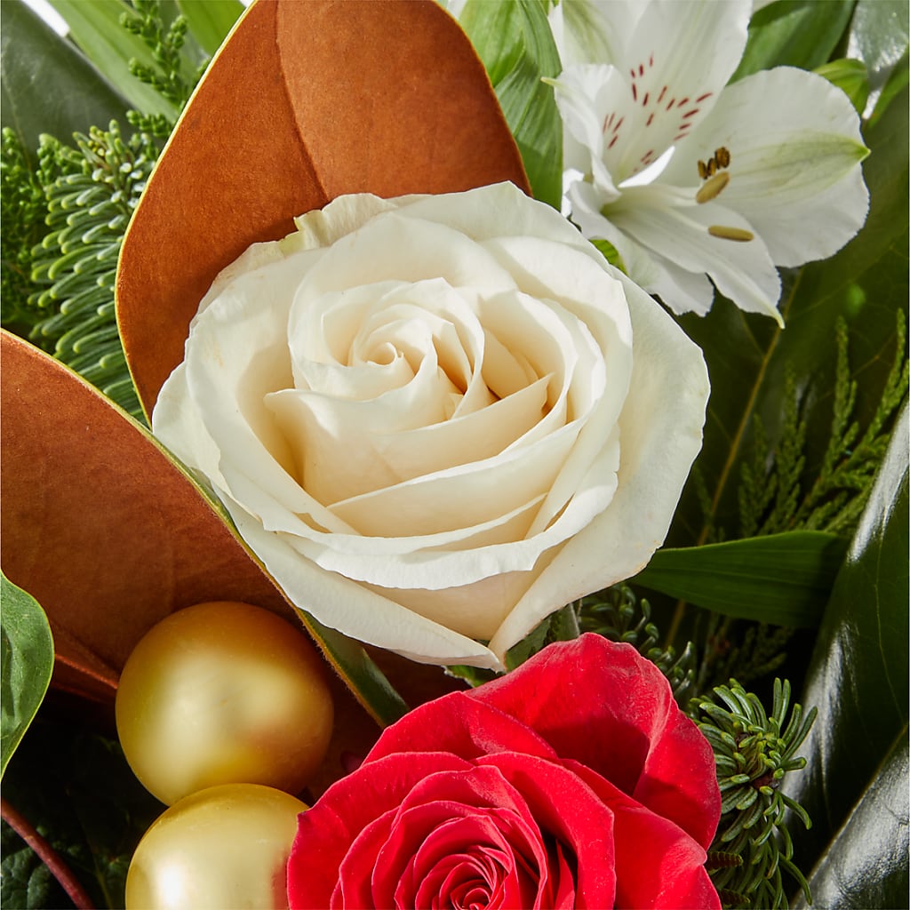 Joy & Jolly Bouquet – PARKER'S FLORIST, Madison AL