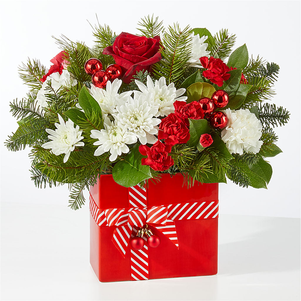 Presents Under the Tree Bouquet – PARKER'S FLORIST, Madison AL