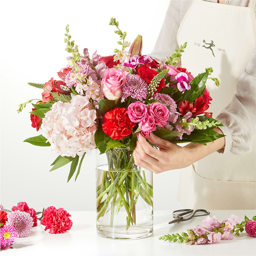 Swooning Over You - A Luxury Florist Original – PARKER'S FLORIST, Madison AL