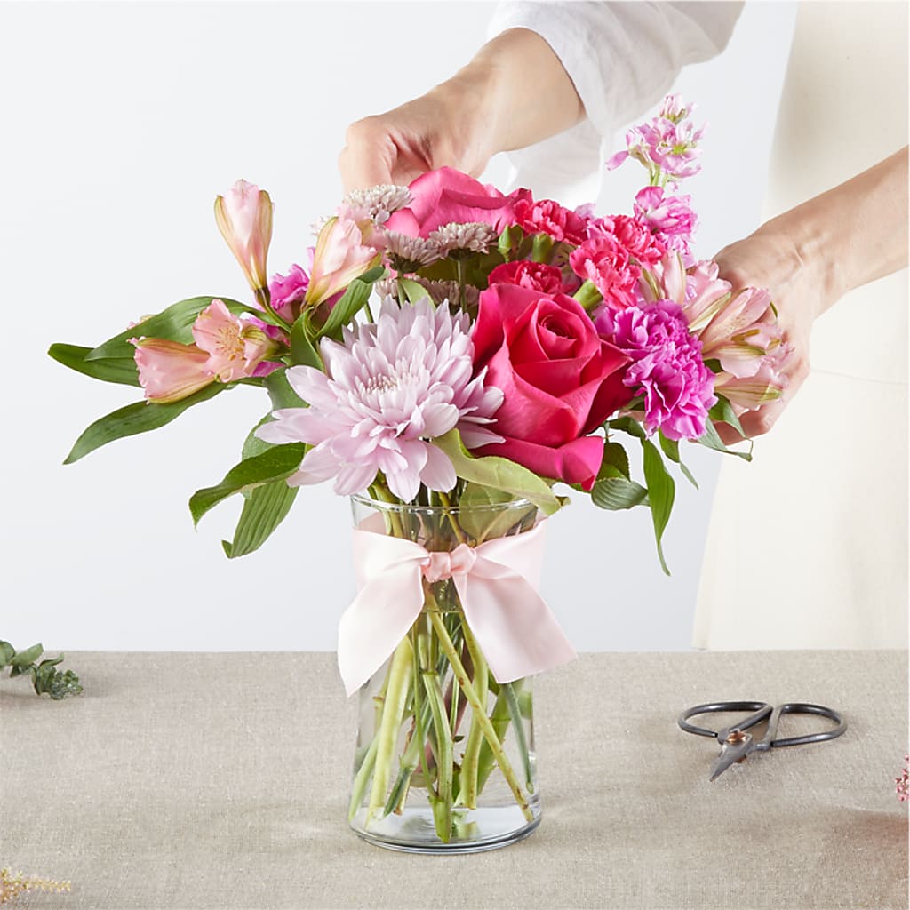 Pink Ribbon - A Florist Original – PARKER'S FLORIST, Madison AL
