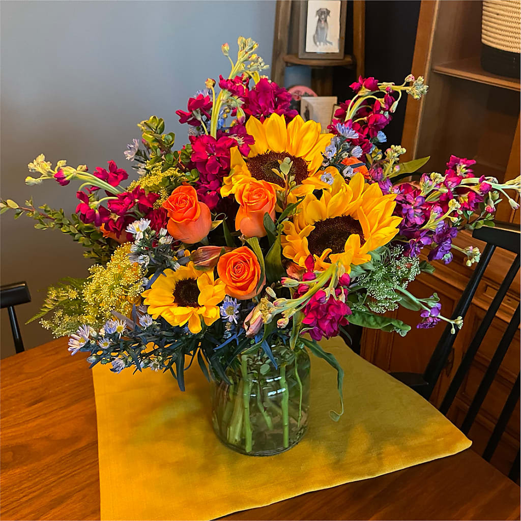 Rays of Life Bouquet – PARKER'S FLORIST, Madison AL