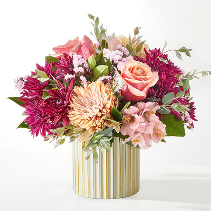 Berry Cobbler Bouquet with Ivory Vase – PARKER'S FLORIST, Madison AL