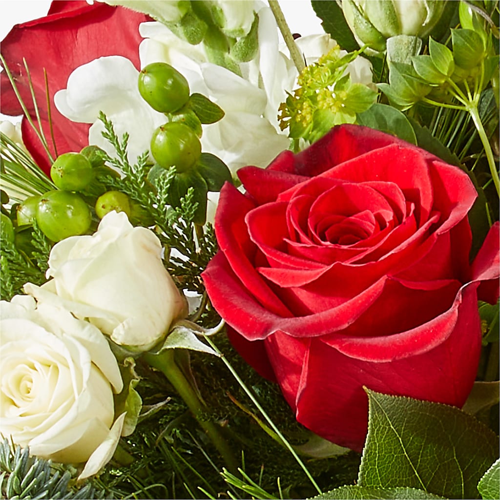 Deck the Halls Bouquet – PARKER'S FLORIST, Madison AL