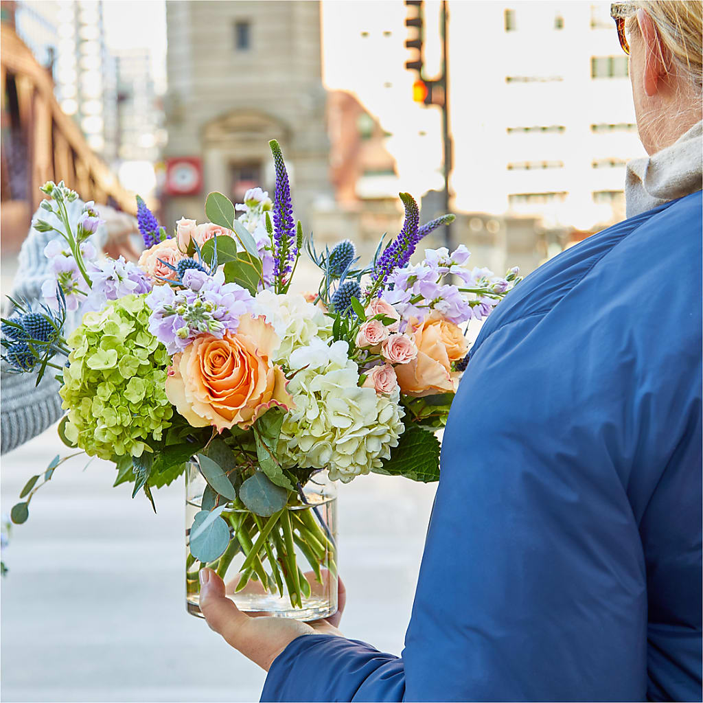 Porch Swing Bouquet – PARKER'S FLORIST, Madison AL