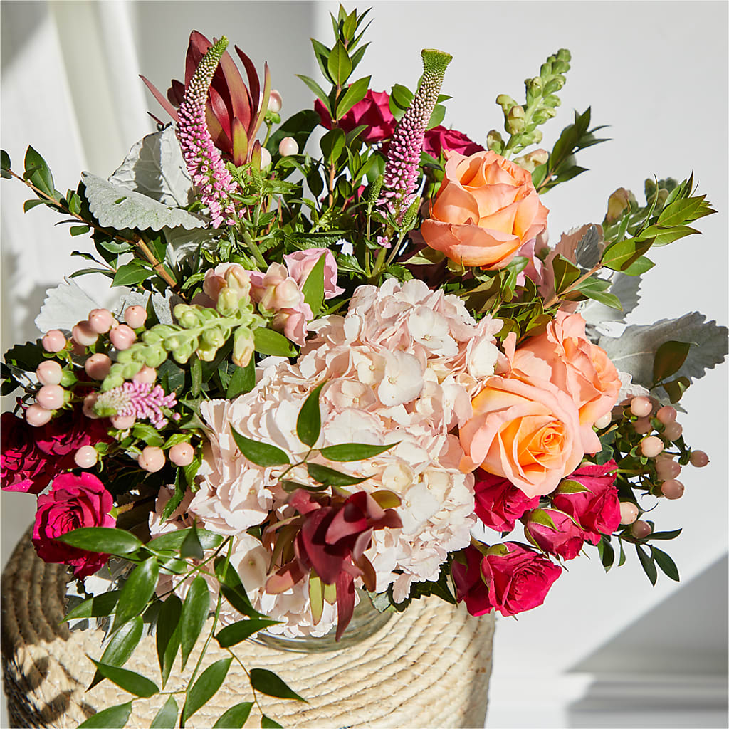 Glitz & Glam Bouquet – PARKER'S FLORIST, Madison AL